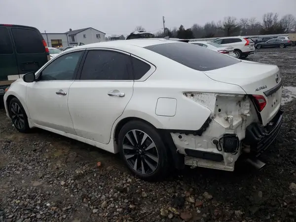 1N4AL3APXHC483618 2017 NISSAN ALTIMA - Image 2