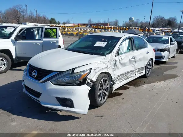 1N4AL3APXHC484543 2017 NISSAN ALTIMA - Image 2