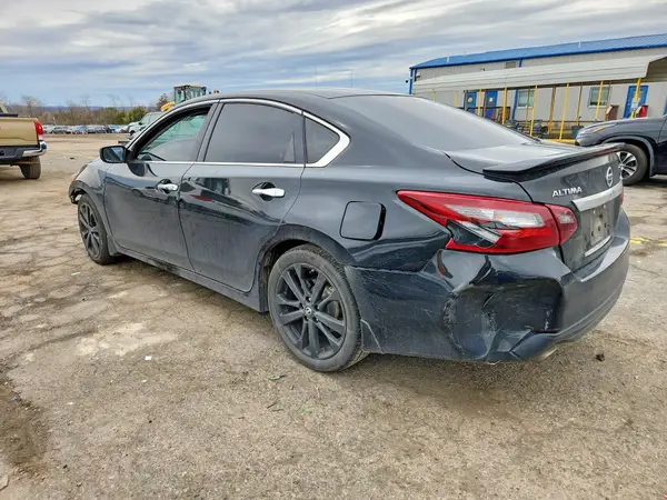1N4AL3APXHC485739 2017 NISSAN ALTIMA - Image 2