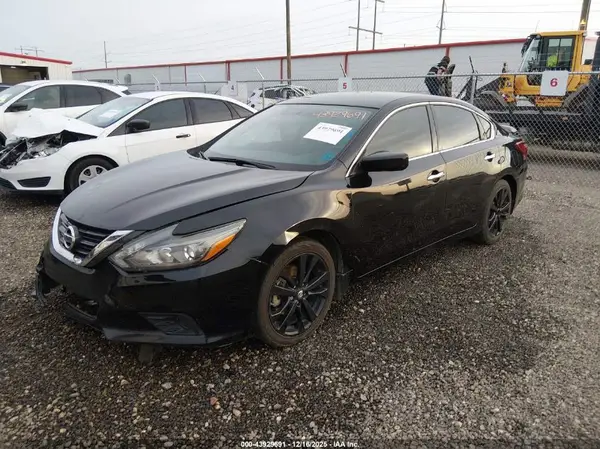 1N4AL3APXHC489158 2017 NISSAN ALTIMA - Image 2