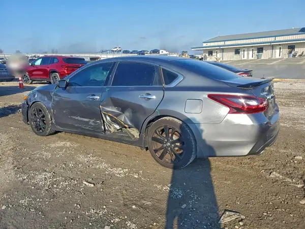 1N4AL3APXHC490522 2017 NISSAN ALTIMA - Image 2