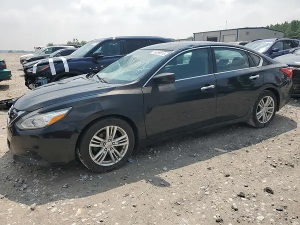1N4AL3APXHC494697 2017 NISSAN ALTIMA - Image 1