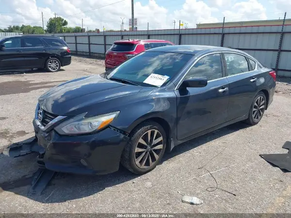1N4AL3APXHC495879 2017 NISSAN ALTIMA - Image 2