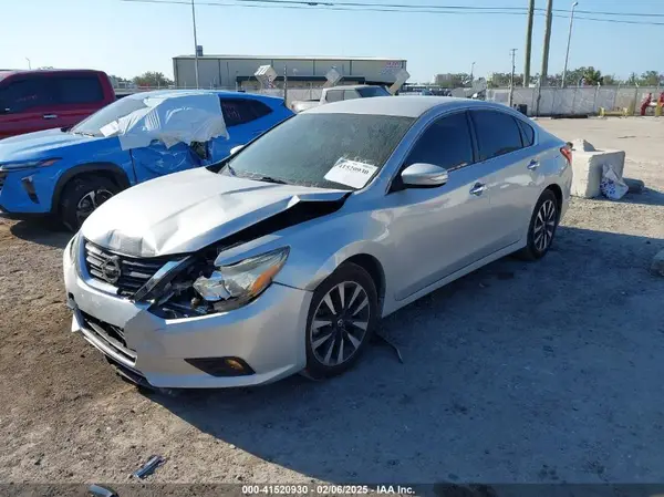 1N4AL3APXHC496045 2017 NISSAN ALTIMA - Image 2