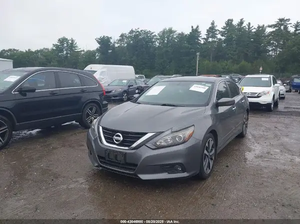 1N4AL3APXHC496403 2017 NISSAN ALTIMA - Image 2