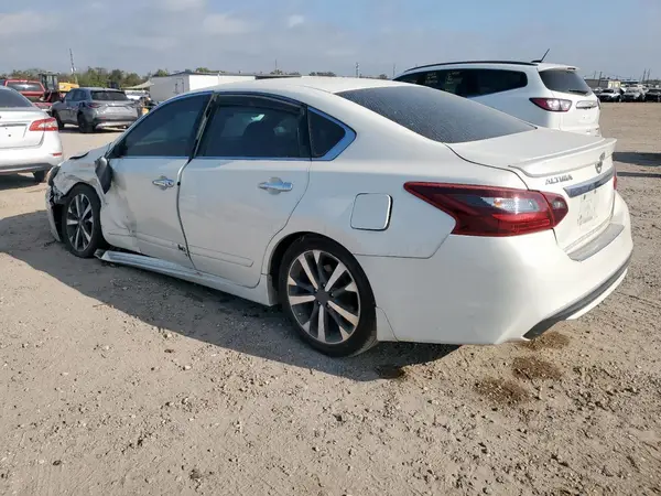 1N4AL3APXHC499494 2017 NISSAN ALTIMA - Image 2