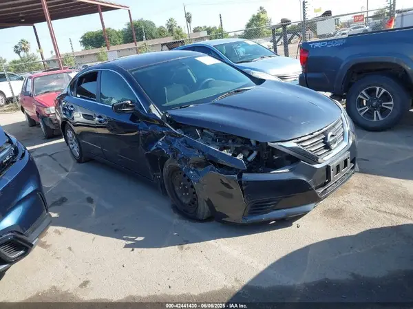 1N4AL3APXHN305387 2017 NISSAN ALTIMA - Image 1