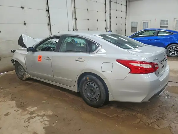 1N4AL3APXHN310136 2017 NISSAN ALTIMA - Image 2