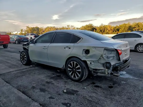 1N4AL3APXHN314719 2017 NISSAN ALTIMA - Image 2