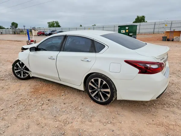 1N4AL3APXHN315188 2017 NISSAN ALTIMA - Image 2