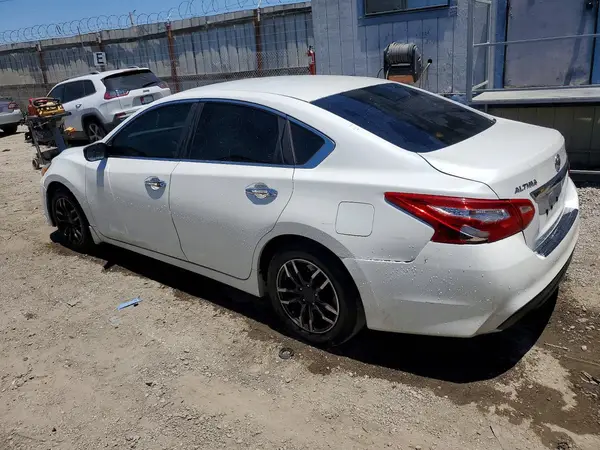 1N4AL3APXHN315417 2017 NISSAN ALTIMA - Image 2