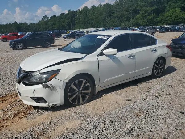 1N4AL3APXHN316065 2017 NISSAN ALTIMA - Image 1