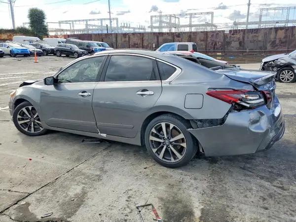 1N4AL3APXHN317913 2017 NISSAN ALTIMA - Image 2