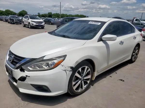 1N4AL3APXHN320519 2017 NISSAN ALTIMA - Image 1