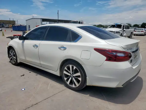 1N4AL3APXHN320519 2017 NISSAN ALTIMA - Image 2