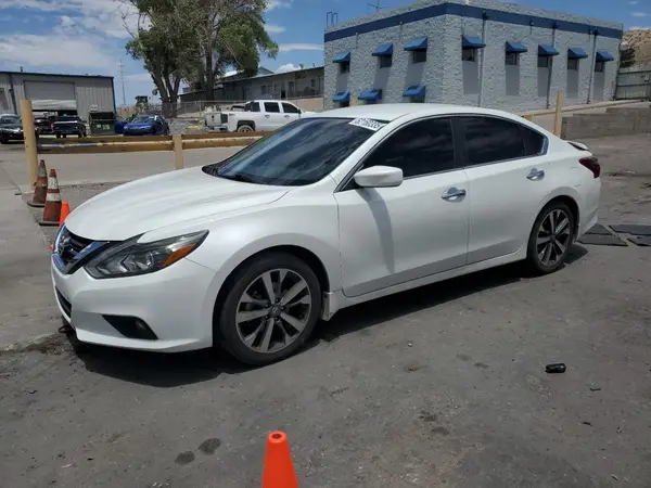 1N4AL3APXHN321265 2017 NISSAN ALTIMA - Image 1