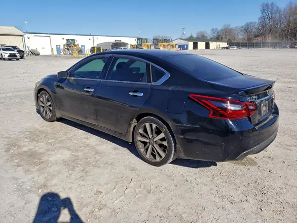 1N4AL3APXHN321556 2017 NISSAN ALTIMA - Image 2