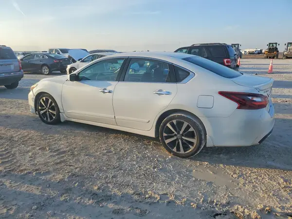 1N4AL3APXHN325672 2017 NISSAN ALTIMA - Image 2
