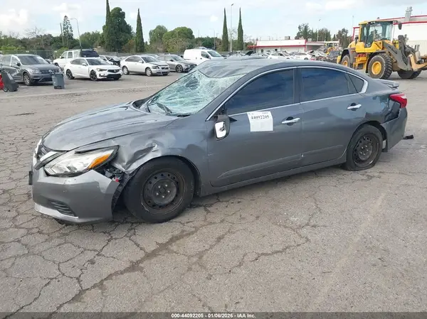 1N4AL3APXHN326904 2017 NISSAN ALTIMA - Image 2