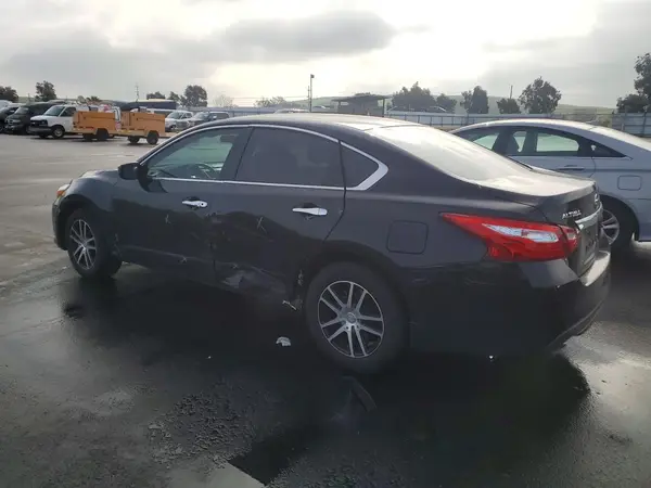 1N4AL3APXHN329186 2017 NISSAN ALTIMA - Image 2