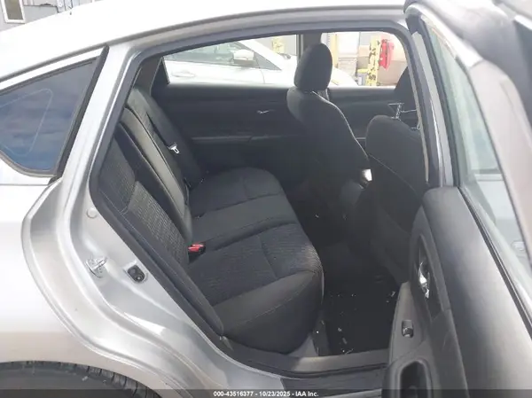 1N4AL3APXHN330497 2017 NISSAN ALTIMA - Image 8