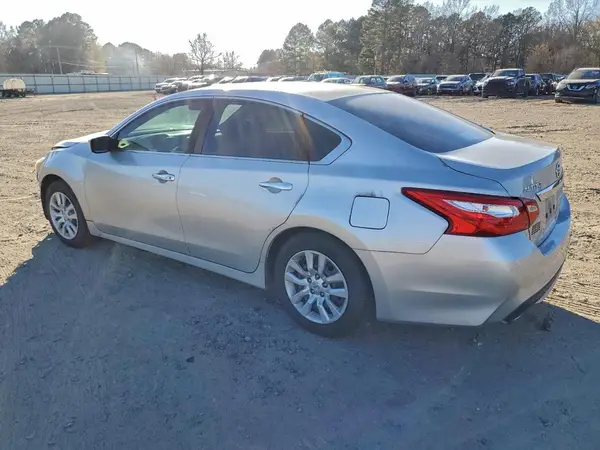 1N4AL3APXHN330922 2017 NISSAN ALTIMA - Image 2