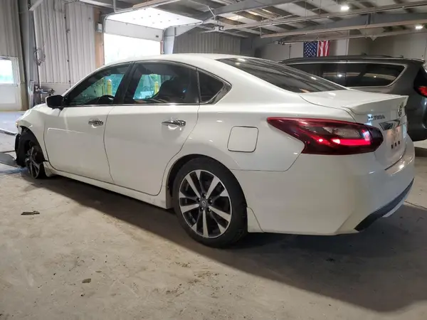 1N4AL3APXHN331293 2017 NISSAN ALTIMA - Image 2