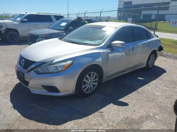 1N4AL3APXHN337756 2017 NISSAN ALTIMA - Image 2