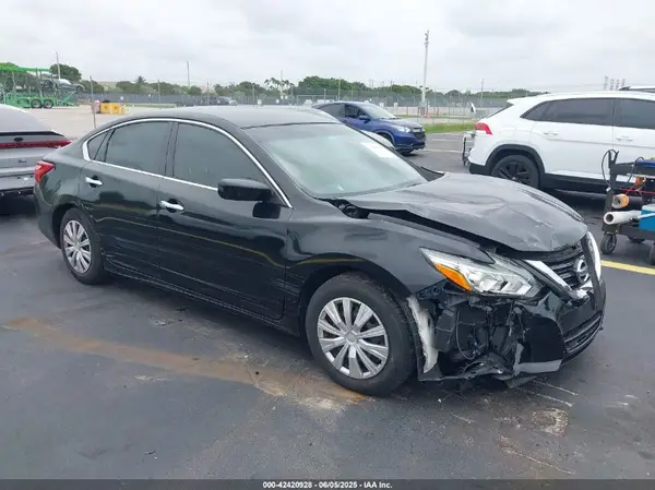 1N4AL3APXHN343573 2017 NISSAN ALTIMA - Image 1