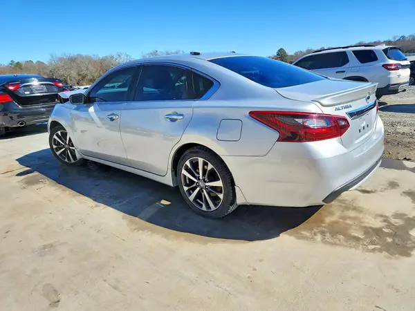 1N4AL3APXHN347655 2017 NISSAN ALTIMA - Image 2