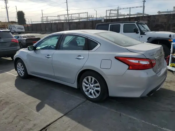 1N4AL3APXHN348580 2017 NISSAN ALTIMA - Image 2