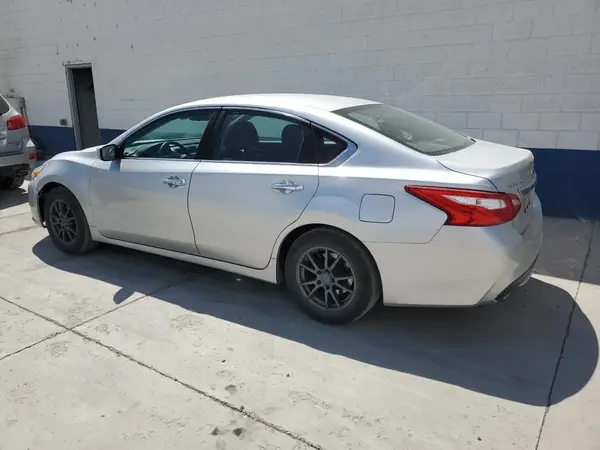 1N4AL3APXHN355190 2017 NISSAN ALTIMA - Image 2