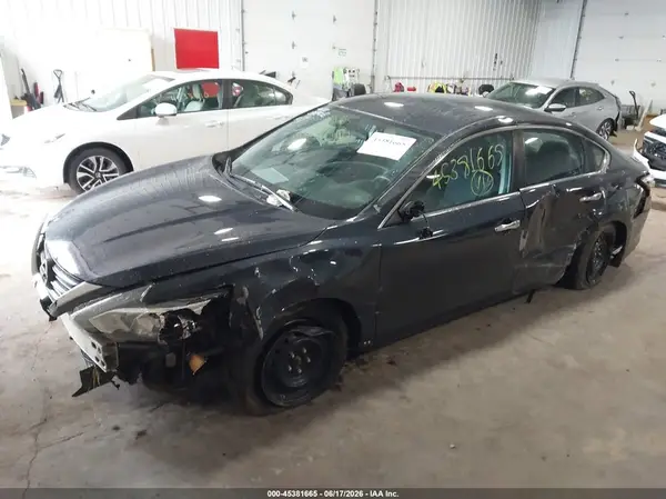 1N4AL3APXHN357215 2017 NISSAN ALTIMA - Image 2