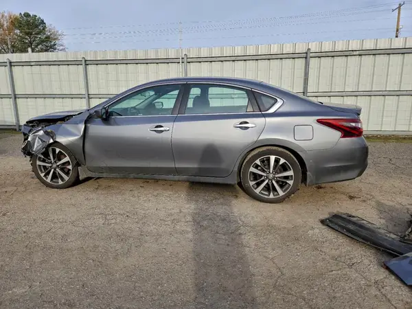 1N4AL3APXHN358316 2017 NISSAN ALTIMA - Image 2