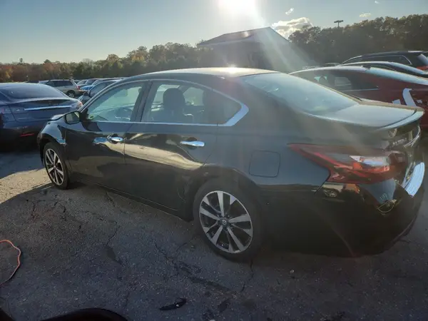 1N4AL3APXHN360566 2017 NISSAN ALTIMA - Image 2