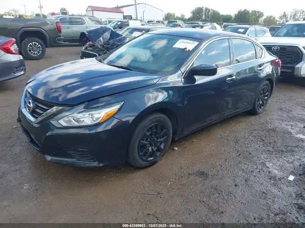 1N4AL3APXHN363175 2017 NISSAN ALTIMA - Image 2