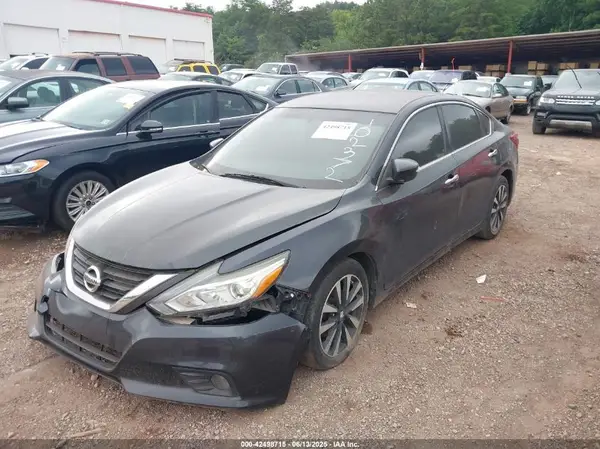 1N4AL3APXJC102372 2018 NISSAN ALTIMA - Image 2