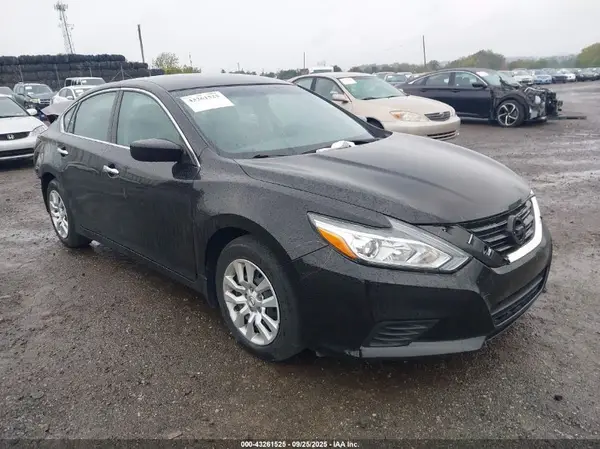 1N4AL3APXJC104350 2018 NISSAN ALTIMA - Image 1