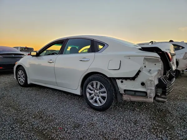 1N4AL3APXJC107927 2018 NISSAN ALTIMA - Image 2