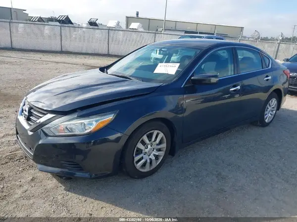 1N4AL3APXJC108527 2018 NISSAN ALTIMA - Image 2