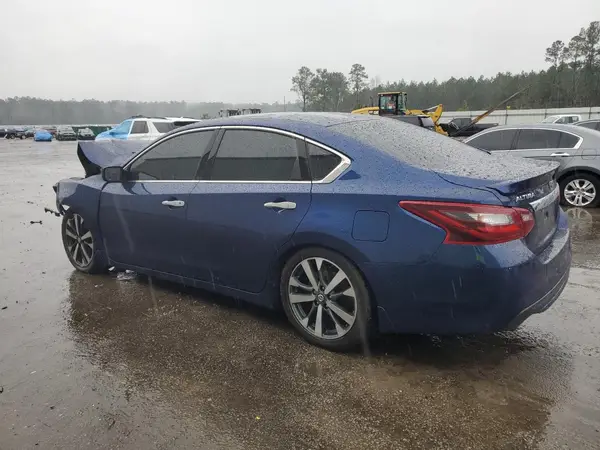 1N4AL3APXJC108561 2018 NISSAN ALTIMA - Image 2