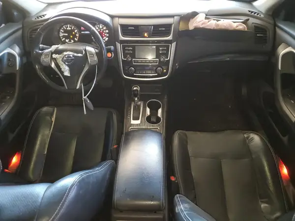 1N4AL3APXJC110519 2018 NISSAN ALTIMA - Image 8