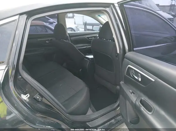 1N4AL3APXJC110861 2018 NISSAN ALTIMA - Image 8