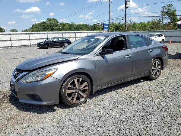 1N4AL3APXJC111248 2018 NISSAN ALTIMA - Image 1