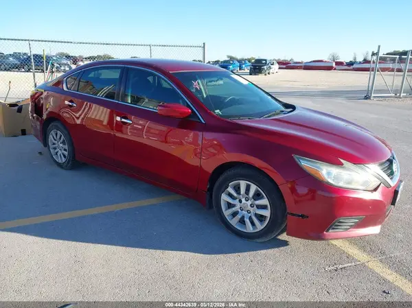 1N4AL3APXJC114005 2018 NISSAN ALTIMA - Image 1