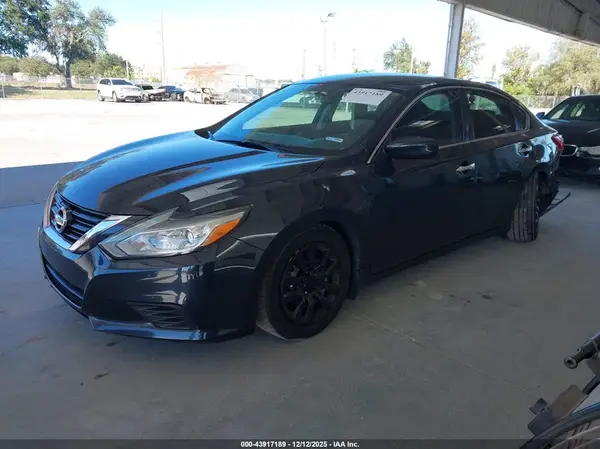 1N4AL3APXJC114523 2018 NISSAN ALTIMA - Image 2