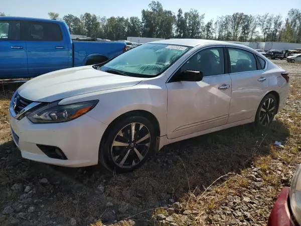 1N4AL3APXJC115283 2018 NISSAN ALTIMA - Image 1