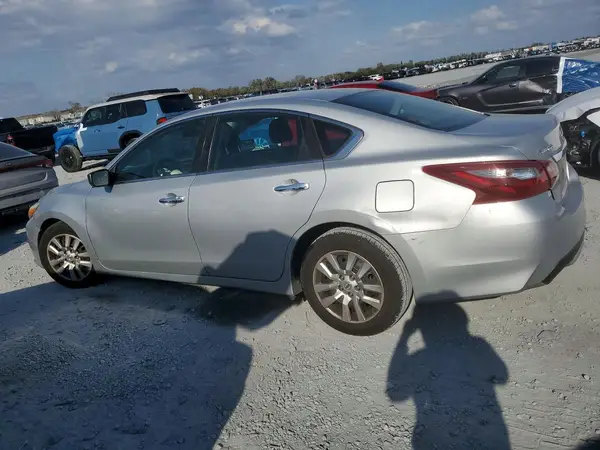 1N4AL3APXJC117244 2018 NISSAN ALTIMA - Image 2