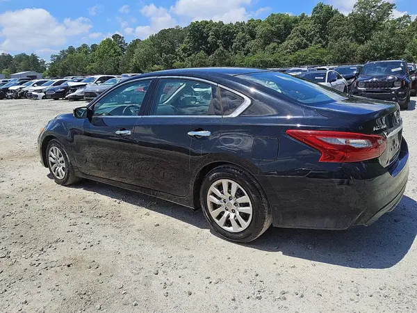 1N4AL3APXJC121620 2018 NISSAN ALTIMA - Image 2