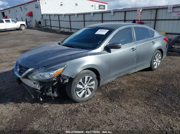 1N4AL3APXJC123240 2018 NISSAN ALTIMA - Image 2